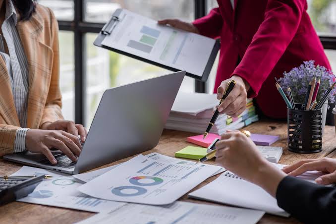 Brand Strategy & Identity - Edigihub